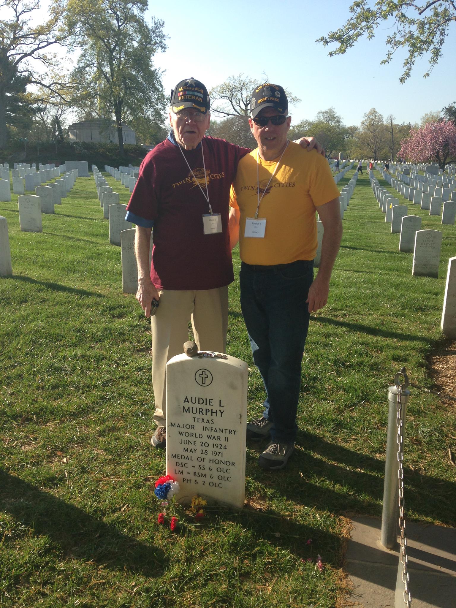 Photo: Patrick Hoy, via Twin Cities Honor Flight Facebook page.