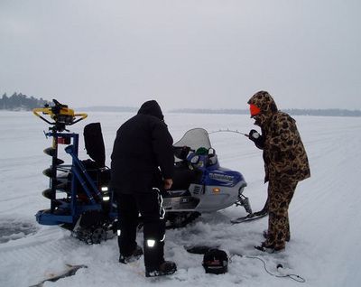 icefishing_dec27.jpg