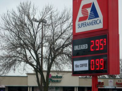 gas_price_sign_11_10.jpg