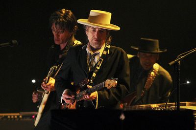 bob_dylan_june_2011.jpg